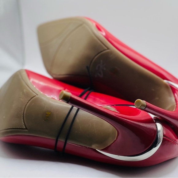 New Marc Fisher women's Red stiletto 4 inch pointed hill (155) - Picture 5 of 8